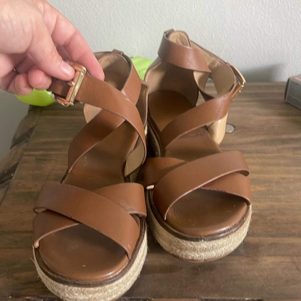 Michael kors sandal